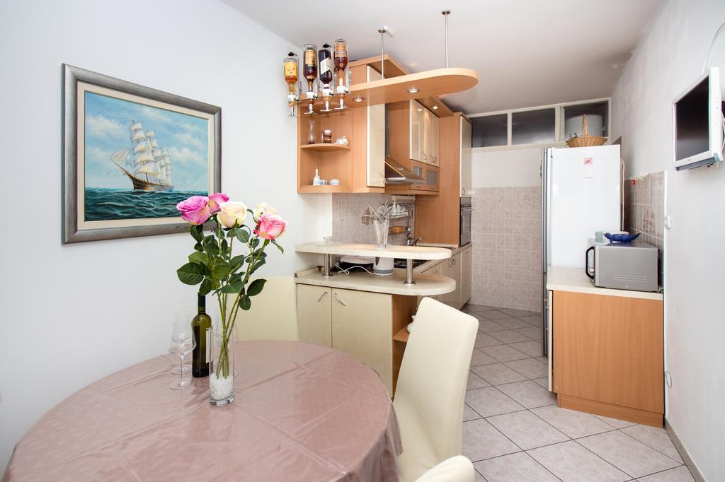 Apartment Luce สปลิท ภายนอก รูปภาพ